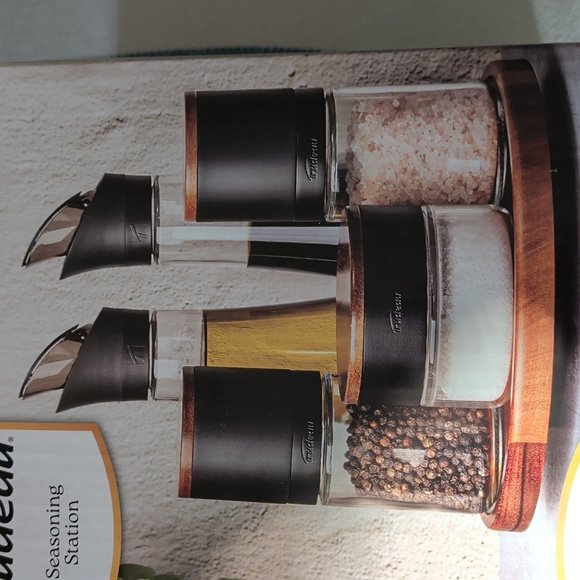 new SEASONING STATION acacia lazy susan - Picture 2 of 5